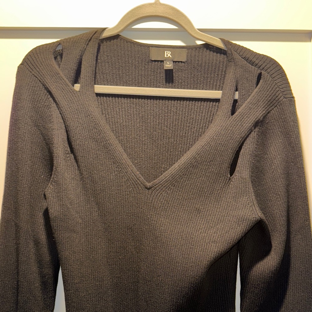 Banana Republic Black V-Neck Sweater Sz L